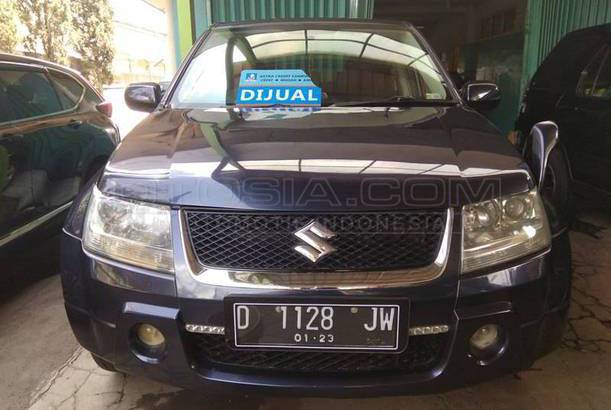 Dijual Mobil Bekas Bandung - Suzuki Grand Vitara 2012