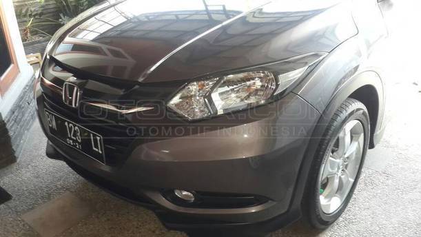 Dijual Mobil Bekas Pekanbaru - Honda HRV 2016 Otosia.com