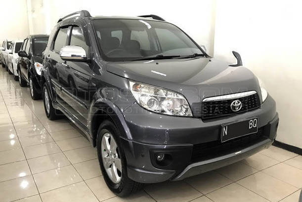 Dijual Mobil Bekas Malang - Toyota Rush 2014