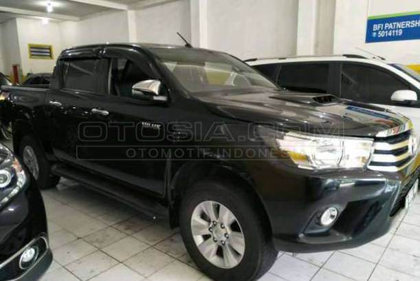 Jual Mobil Toyota Hilux New V Double Cabin 4x4 VNT Solar 