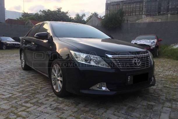 Dijual Mobil Bekas Jakarta Selatan - Toyota Camry 2013 