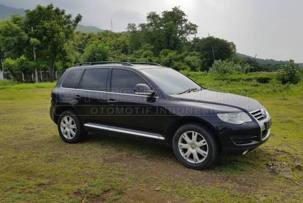  Dijual  Mobil Bekas Jakarta Pusat  Volkswagen Touareg 