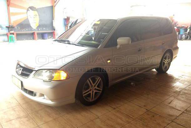 Dijual Mobil Bekas Bandung - Honda Odyssey 2003 Otosia.com