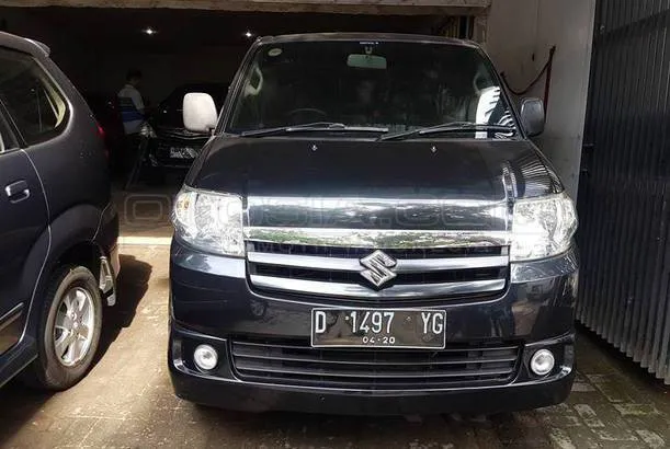 Dijual Mobil Bekas Bandung - Suzuki APV 2010