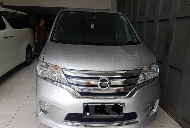 Dijual Mobil Bekas Bandung - Nissan Serena 2013 Otosia.com