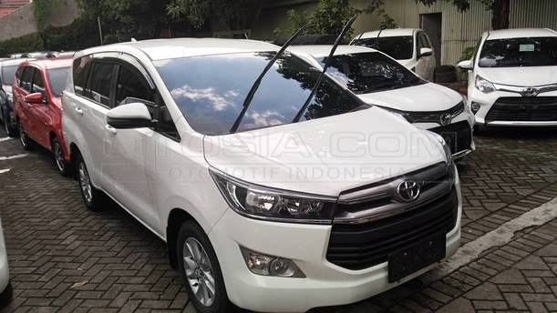Dijual Mobil Bekas Surabaya - Toyota Kijang Innova 2018