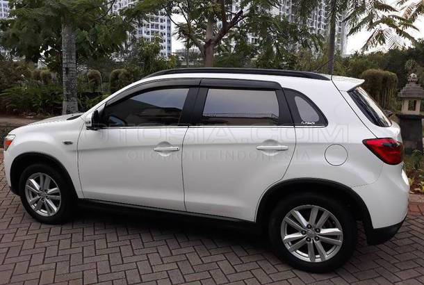 Dijual Mobil Bekas Jakarta Barat - Mitsubishi Outlander 2014