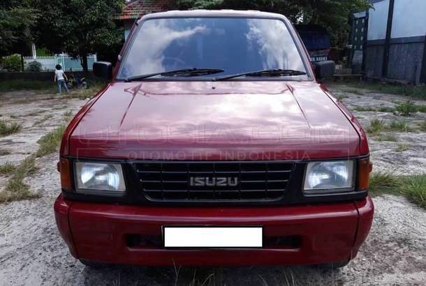 Dijual Mobil Bekas Tangerang - Isuzu Panther 1996 