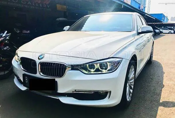 Jual Mobil Bmw 3 3i Luxury F30 Bensin 13 Jakarta Selatan Otosia Com