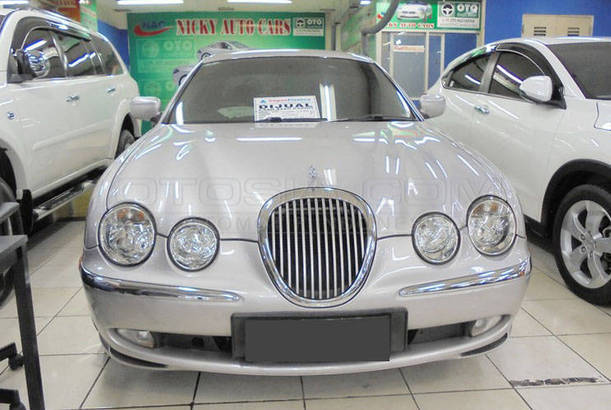 Dijual Mobil Bekas Jakarta Utara - Jaguar S-Type 2001 