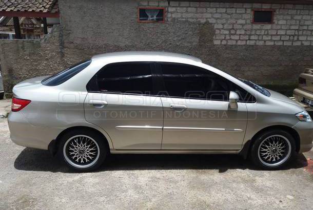  Dijual  Mobil  Bekas  Bandung  Honda  City  2004 Otosia com