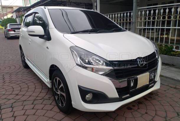  Dijual  Mobil  Bekas  Surabaya  Daihatsu Ayla  2021 Otosia com