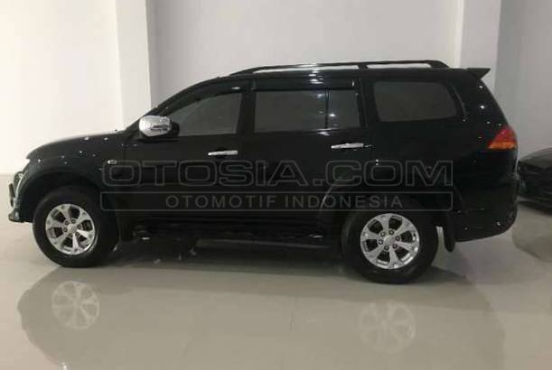 Dijual Mobil  Bekas Semarang Mitsubishi Pajero  2013 