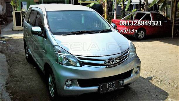 Dijual Mobil  Bekas Yogyakarta Toyota Avanza  2012