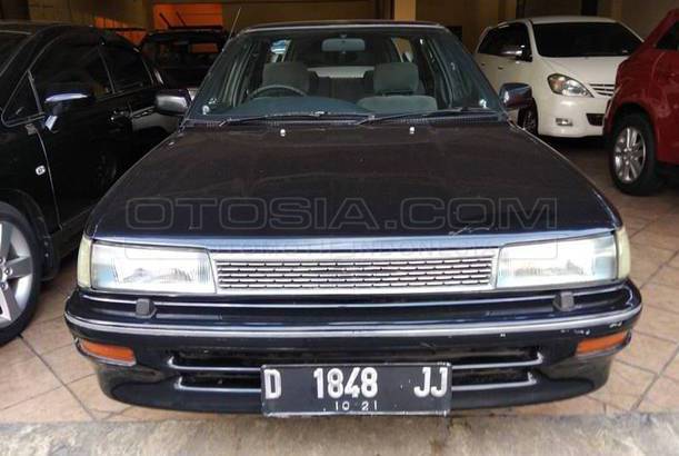Dijual Mobil Bekas Bandung - Toyota Corolla 1990 Otosia.com