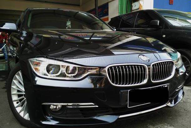 Dijual Mobil Bekas Jakarta Selatan - BMW 3 2013 Otosia.com