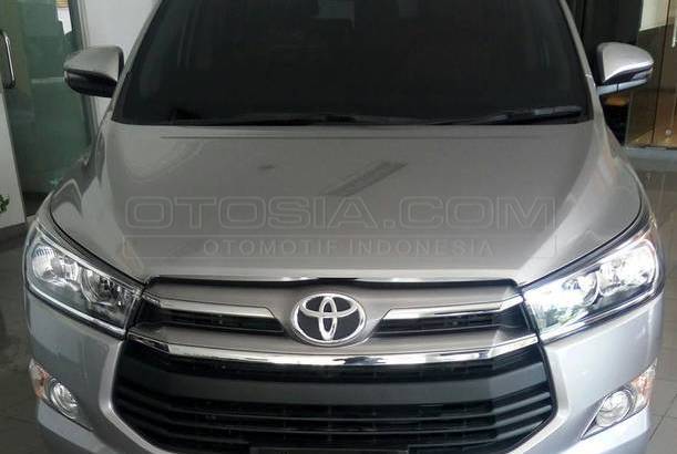 Dijual Mobil Bekas Surabaya - Toyota Kijang Innova 2018 