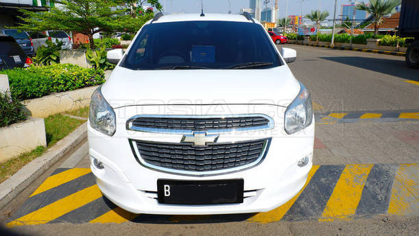 Dijual Mobil Bekas Jakarta Barat - Chevrolet Spin 2013