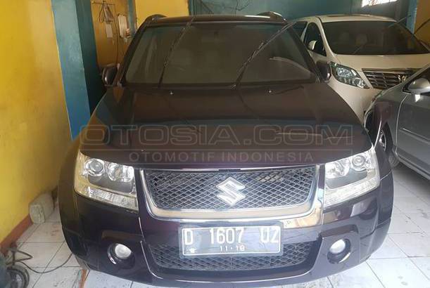 Dijual Mobil Bekas Bandung - Suzuki Grand Vitara 2008 