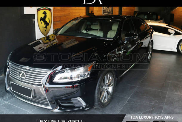 Dijual Mobil Bekas Jakarta Pusat - Lexus LS 2013 Otosia.com