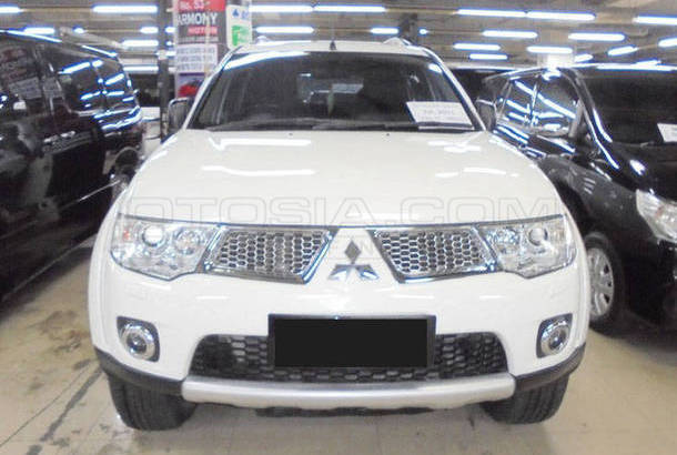 Dijual Mobil  Bekas Jakarta Utara Mitsubishi Pajero  2011 