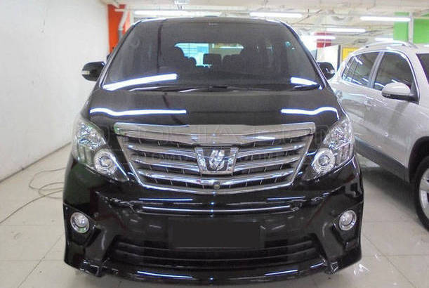 Dijual Mobil  Bekas Jakarta Pusat Toyota  Alphard  2013 