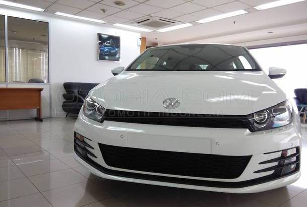 Dijual Mobil Bekas Jakarta Barat - Volkswagen Scirocco 