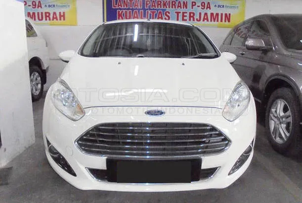 Dijual Mobil Bekas Jakarta Utara - Ford Fiesta, 2013