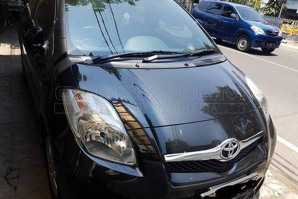 Dijual Mobil Bekas Bandung - Toyota Yaris 2011 Otosia.com