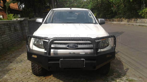 Dijual Mobil Bekas Surabaya - Ford Ranger Double-cab 2012 