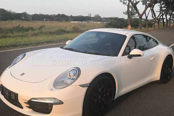 Dijual Mobil Bekas Jakarta Pusat - Porsche 911 2012 