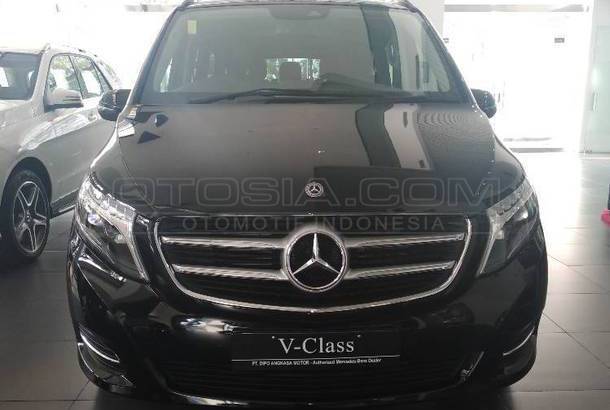 Dijual Mobil Bekas Jakarta Utara - Mercedes Benz Viano 2018