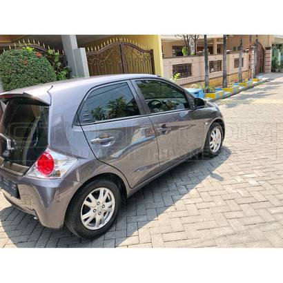 Dijual Mobil Bekas Surabaya - Honda Brio, 2015  Otosia.com