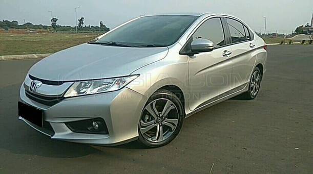  Dijual  Mobil  Bekas  Jakarta  Barat Honda City  2019