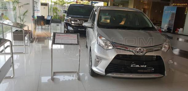 Dijual Mobil Bekas Surabaya - Toyota Calya 2018 Otosia.com