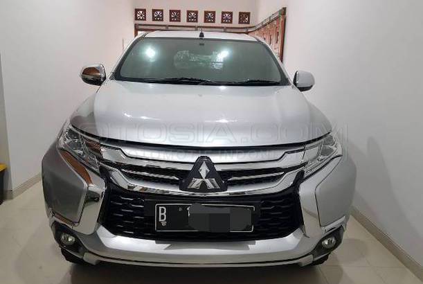 Dijual Mobil  Bekas Jakarta Selatan Mitsubishi Pajero  