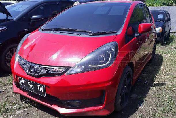 Dijual Mobil Bekas Medan - Honda Jazz 2013 Otosia.com