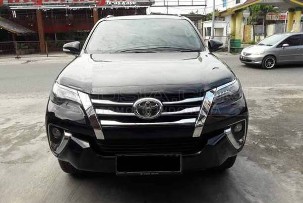  Dijual  Mobil  Bekas  Denpasar  Toyota Fortuner  2021 