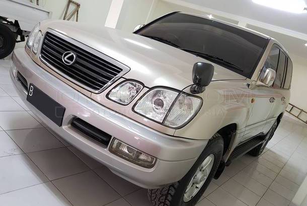 Dijual Mobil Bekas Jakarta Barat - Lexus LX 2000
