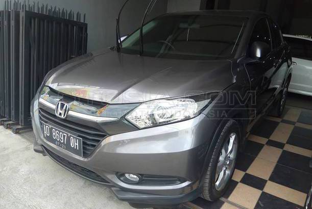 Dijual Mobil Bekas Solo - Honda HRV 2016 Otosia.com