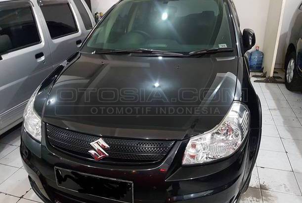 Dijual Mobil Bekas Bandung - Suzuki SX4 2008