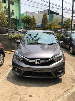 Dijual Mobil Bekas Surabaya - Honda Brio, 2018  Otosia.com
