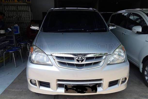  Dijual  Mobil  Bekas  Bandung  Toyota Avanza  2010  Otosia com