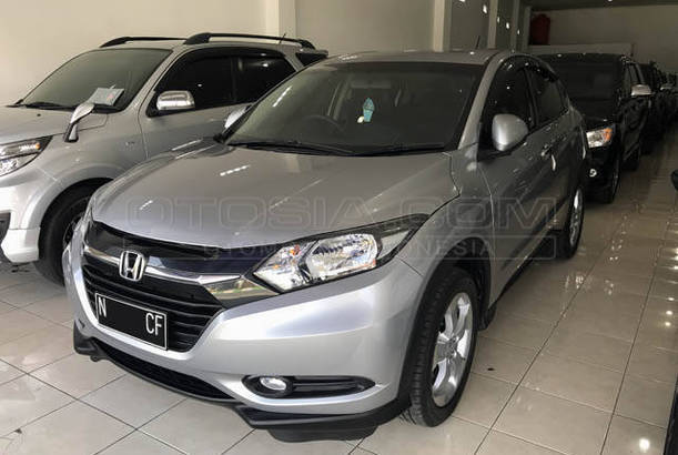 Dijual Mobil Bekas Malang - Honda HRV 2016 Otosia.com