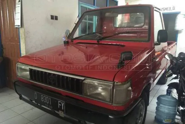 Dijual Mobil Bekas Bandung - Toyota Kijang 1994 Otosia.com