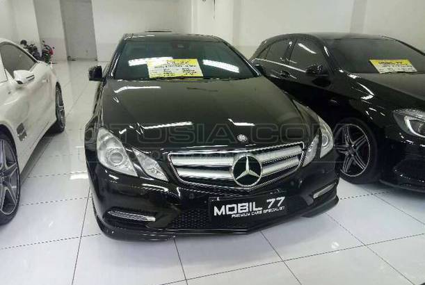 Dijual Mobil Bekas Surabaya - Mercedes Benz E-Class 2012 