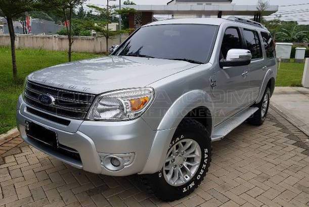  Dijual  Mobil  Bekas  Jakarta Selatan Ford  Everest  2013 