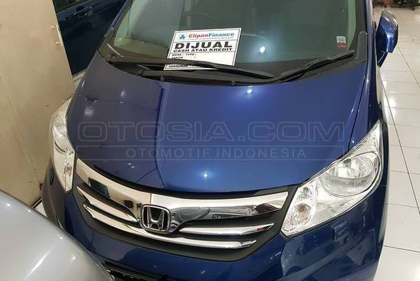 Dijual Mobil Bekas Bandung - Honda Freed 2013 Otosia.com