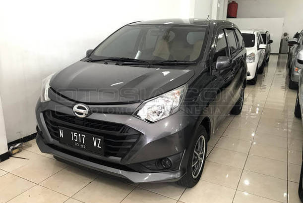 Dijual Mobil Bekas Malang - Daihatsu Sigra 2017 Otosia.com