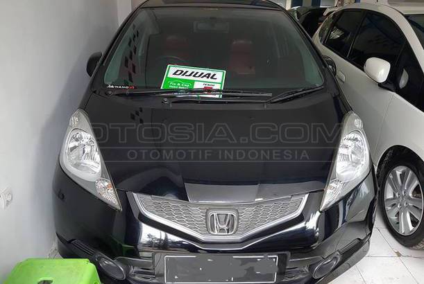 Dijual Mobil Bekas Bandung - Honda Jazz 2011 Otosia.com